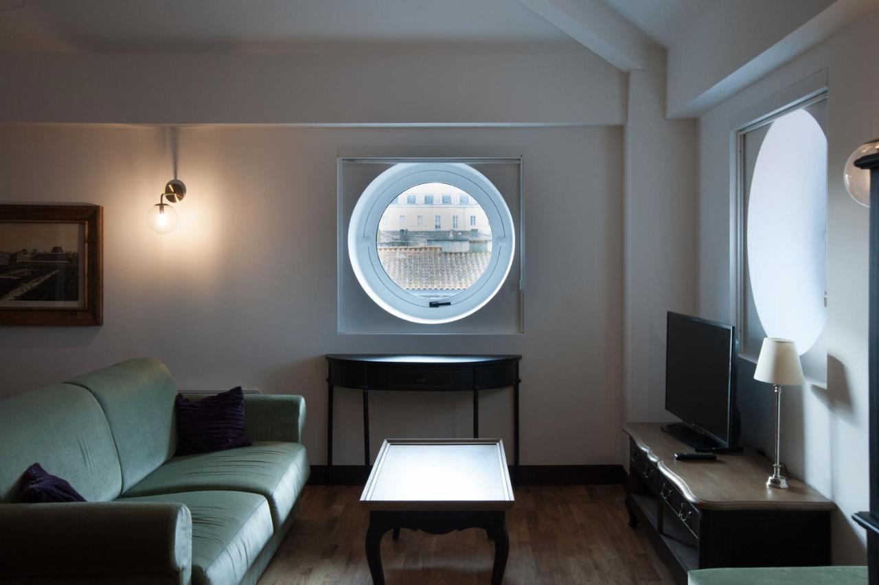 Residence De L'Arsenal Royal - Meubles De Tourisme Рошвор Екстериор снимка