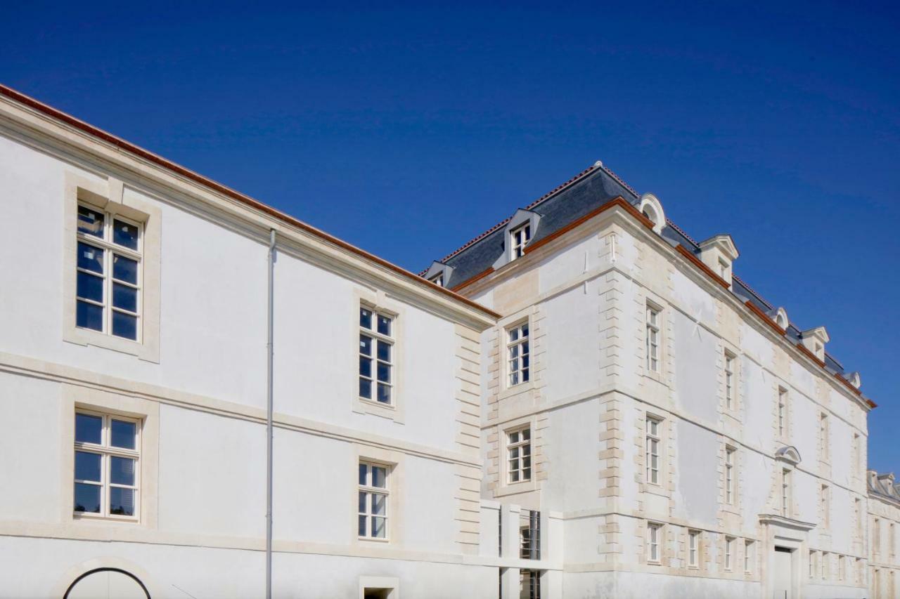 Residence De L'Arsenal Royal - Meubles De Tourisme Рошвор Екстериор снимка